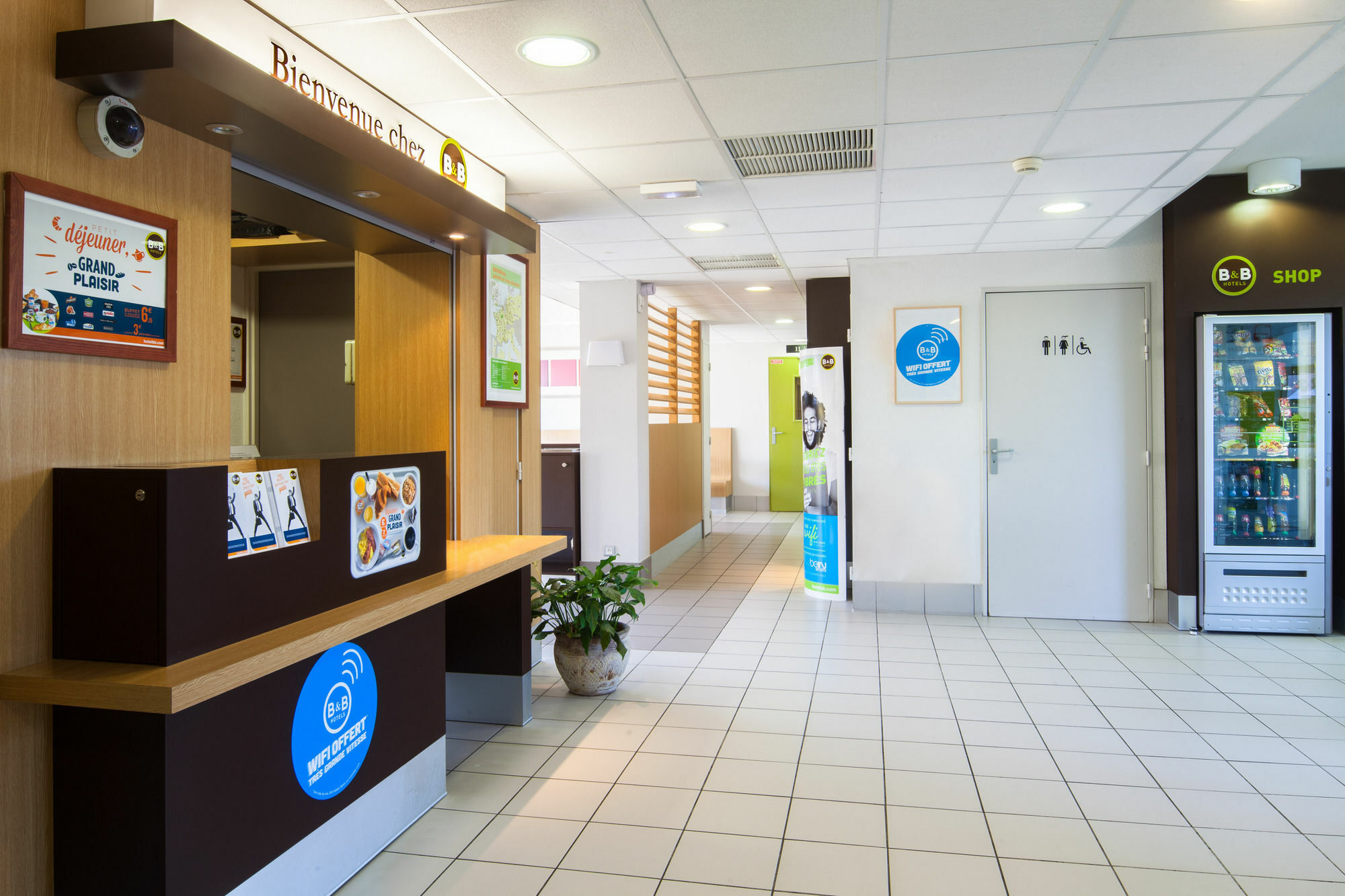 B&B Hotel Évreux Eksteriør bilde