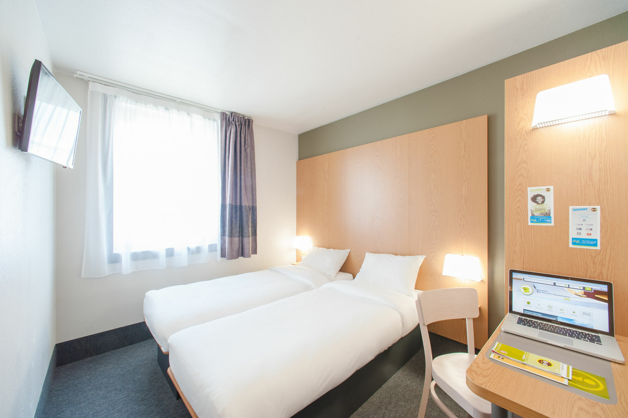 B&B Hotel Évreux Eksteriør bilde